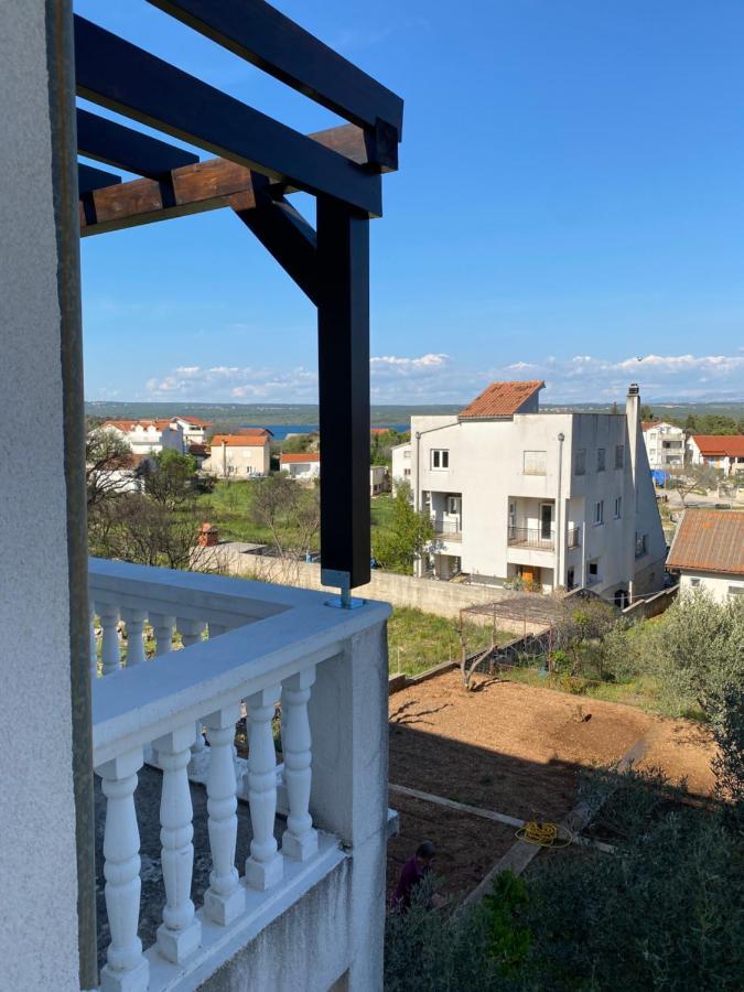 Apartment Raslina ภายนอก รูปภาพ